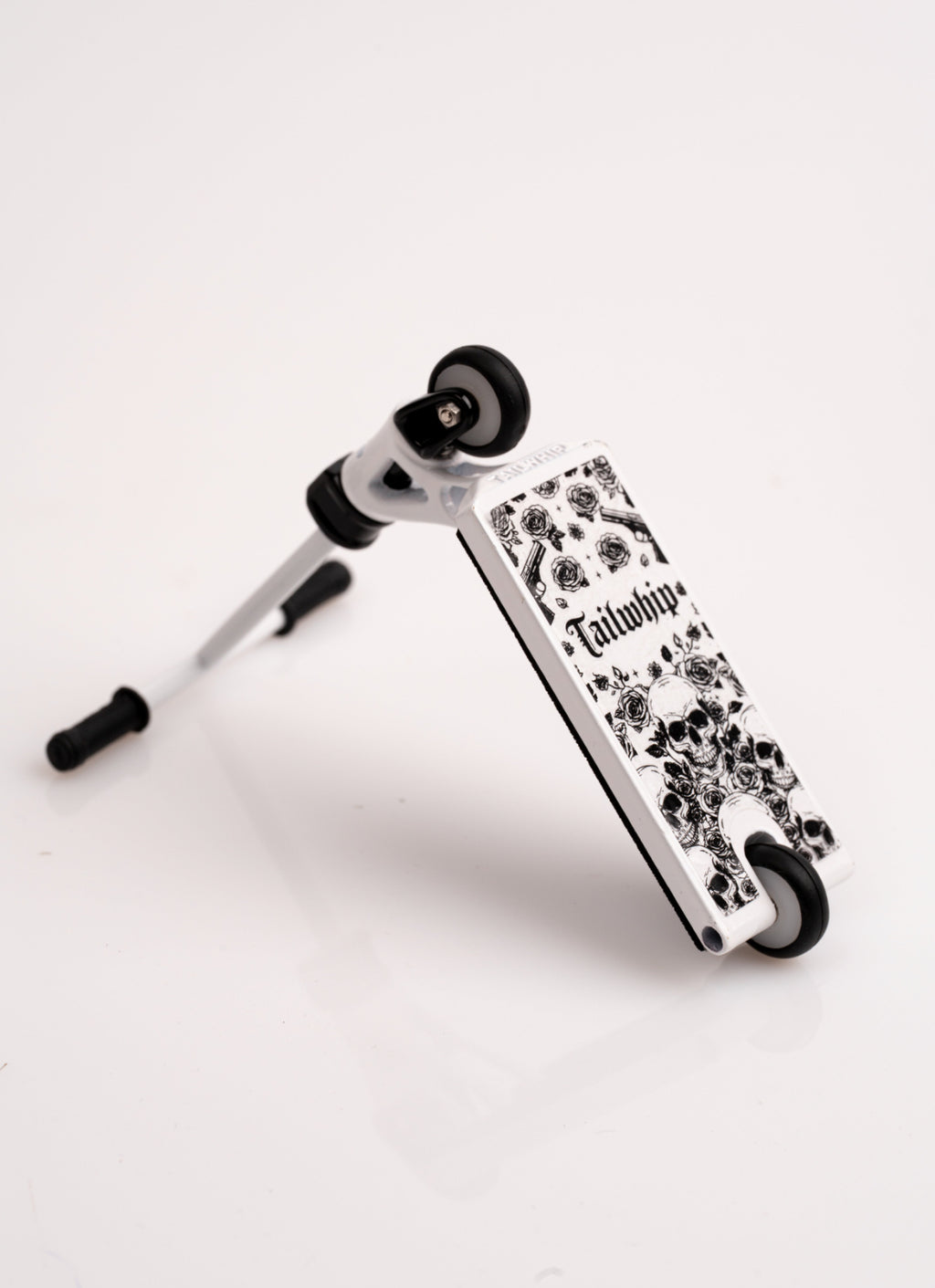 Tailwhip PRO SCOOTER full alloy steel
