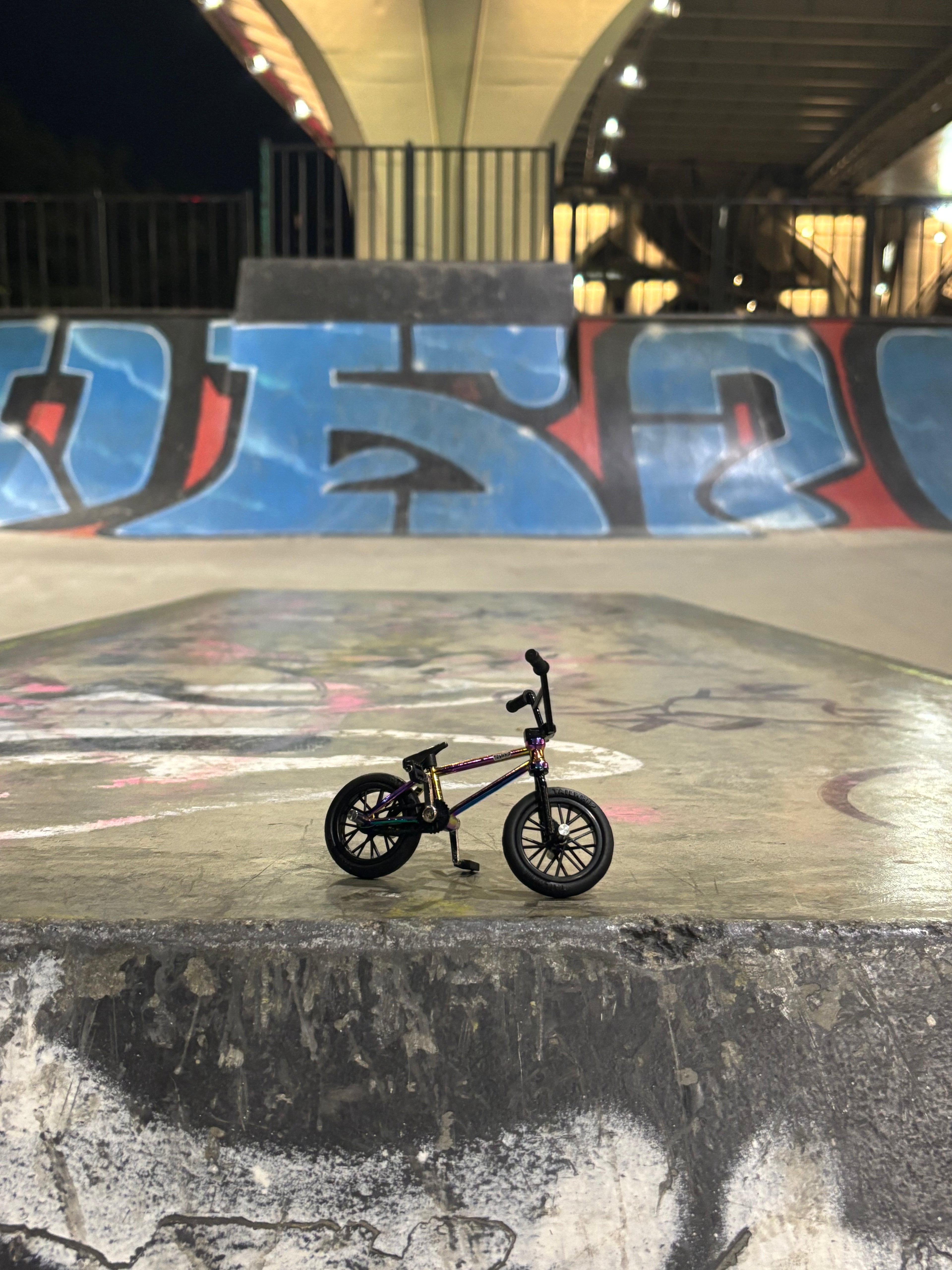 Finger BMX Oil Slick - Oil Slick Finger BMX Bike - Rainbow Mini Finger BMX Oil Slick - Oil Slick Finger BMX Bike - Rainbow Mini