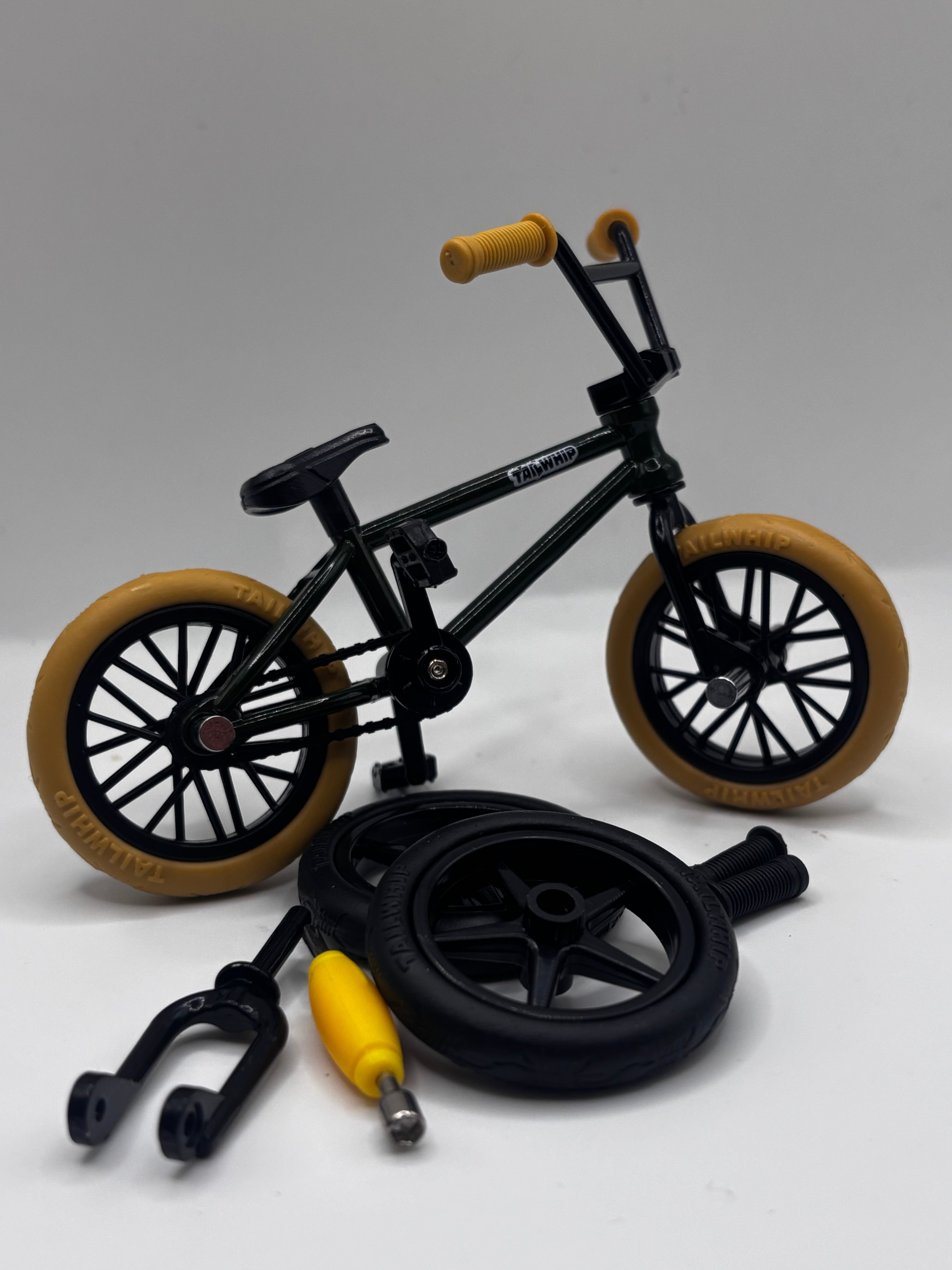 FINGER BMX V2 GR – tailwhip.shop FINGER BMX V2 GR – tailwhip.shop