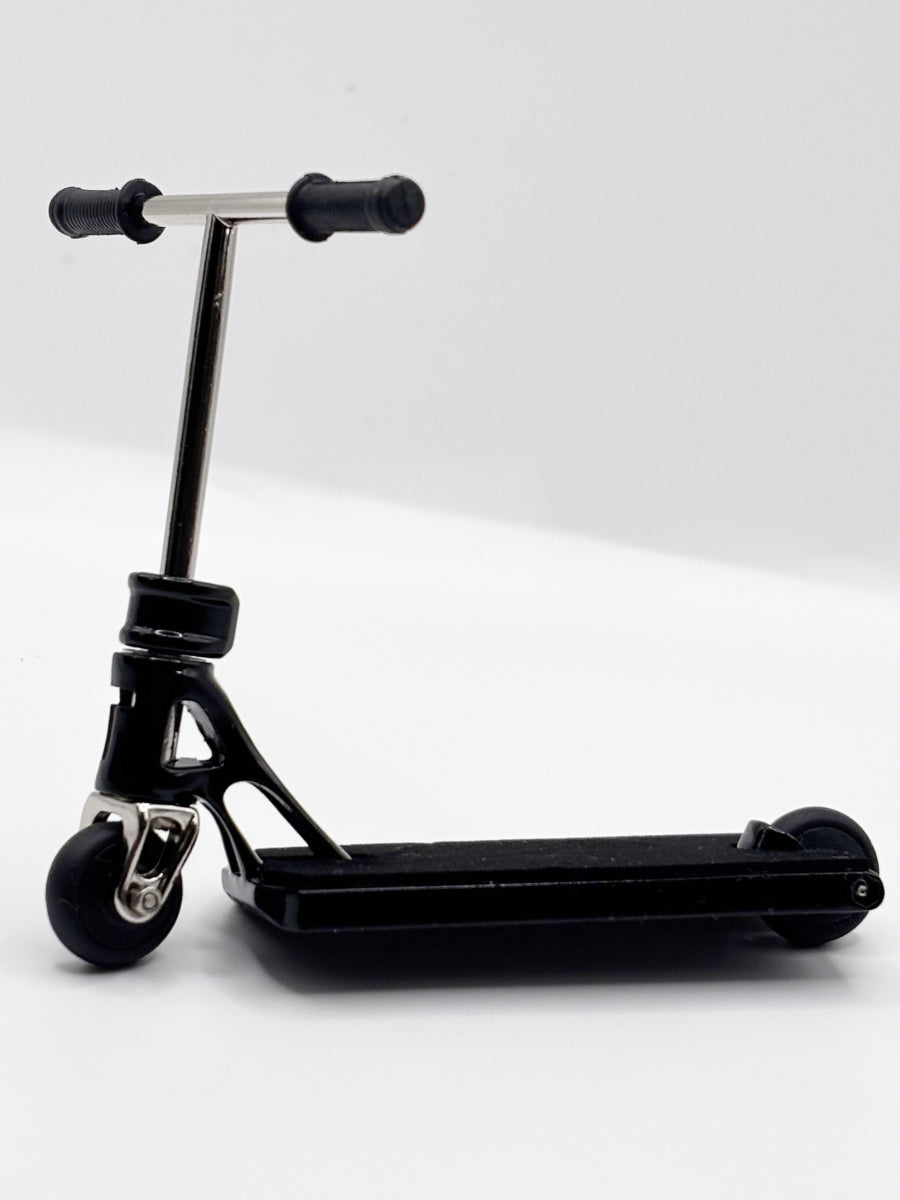Tailwhip PRO SCOOTER Black