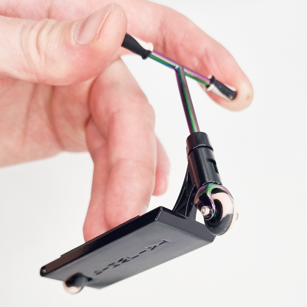 TAILWHIP Finger Scooter Metal black