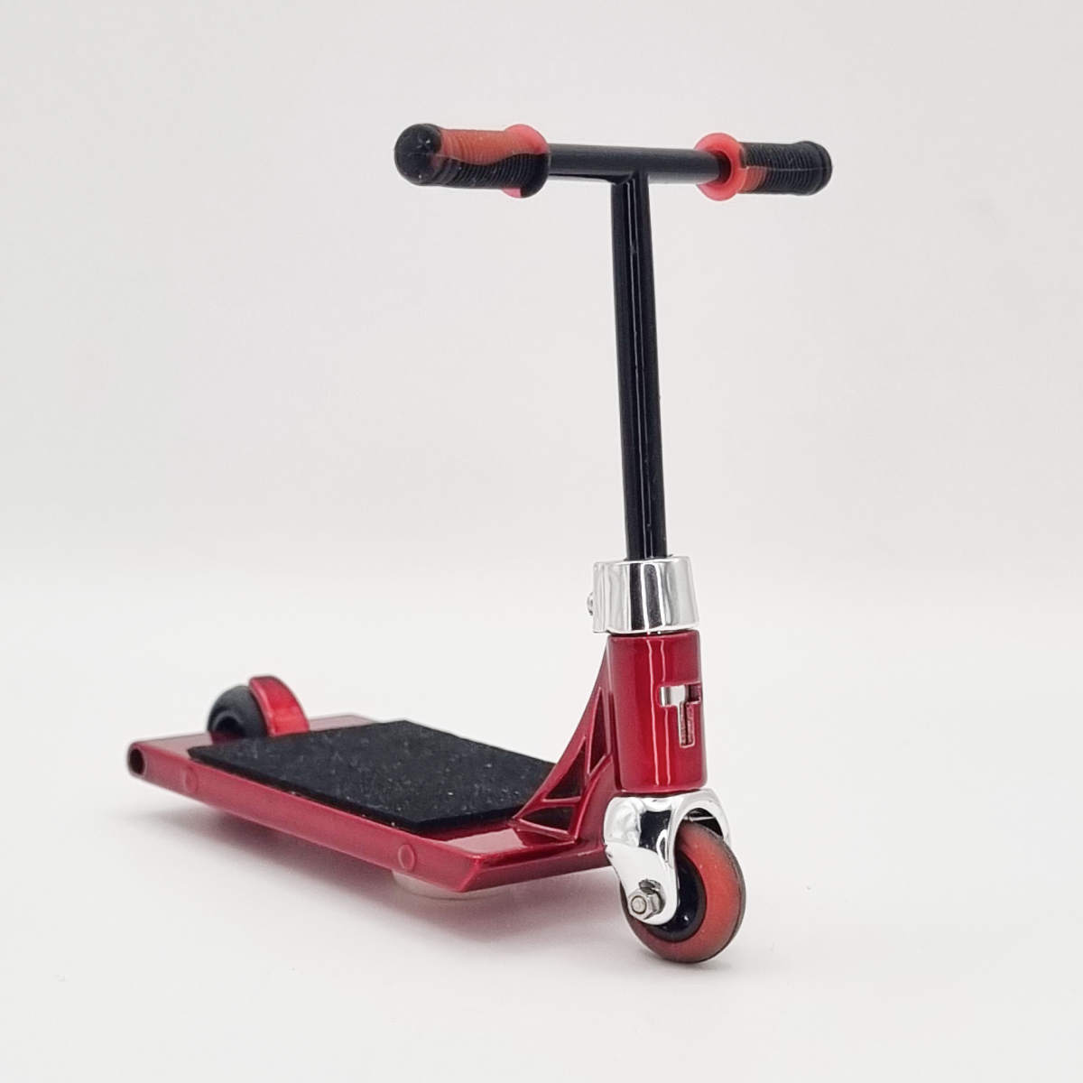 TAILWHIP Finger Scooter Metal Red