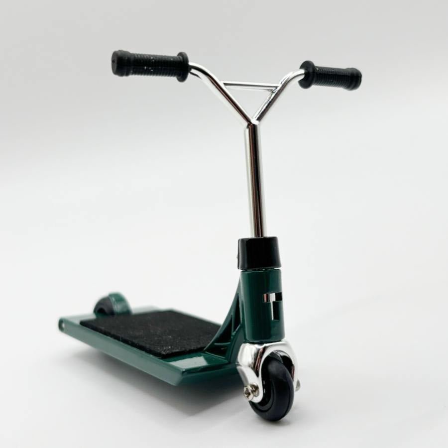 TAILWHIP Finger Scooter Metal Green - tailwhip.shop